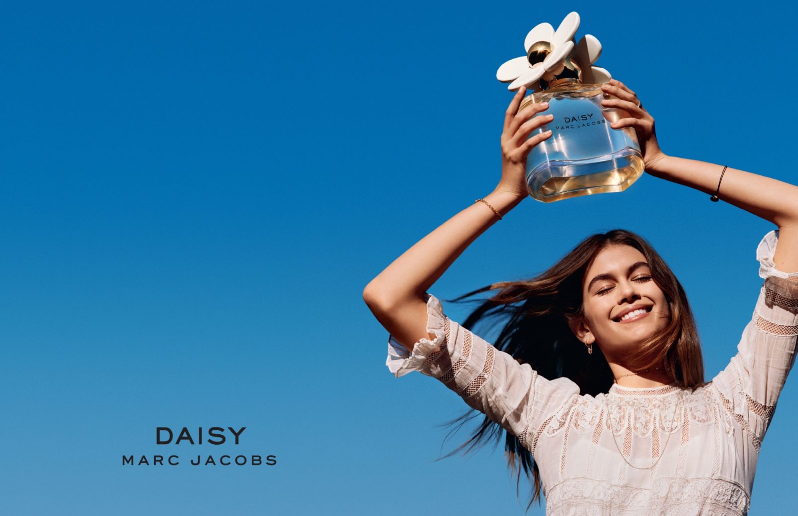 Marc jacobs discount daisy commercial song