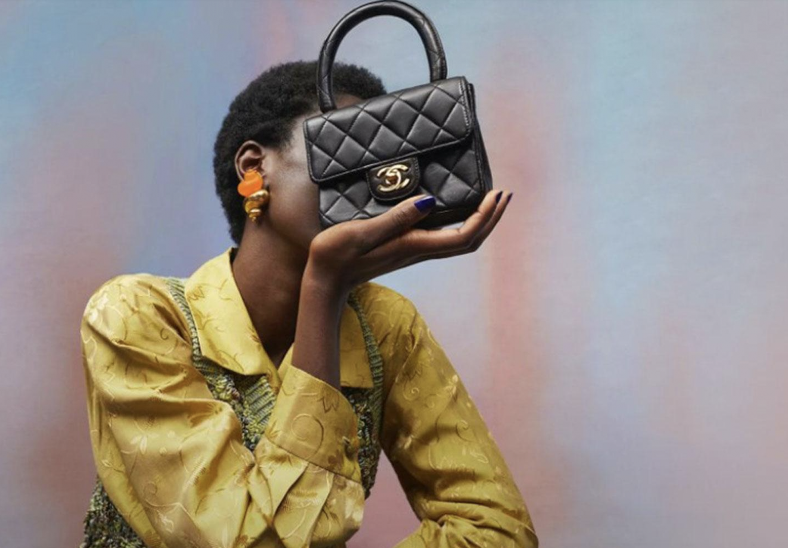 Prada bags sales boost from China rebound, online shift